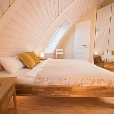 Chiara - Kugelhaus Am Holiday home Penzlin